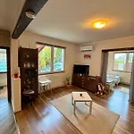 Erika's House. דירה *