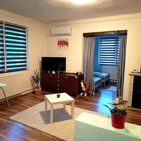 Erika's House. Apartamento Erd