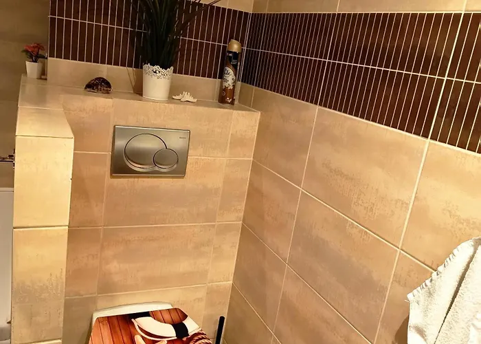 Erika's House. * Erd