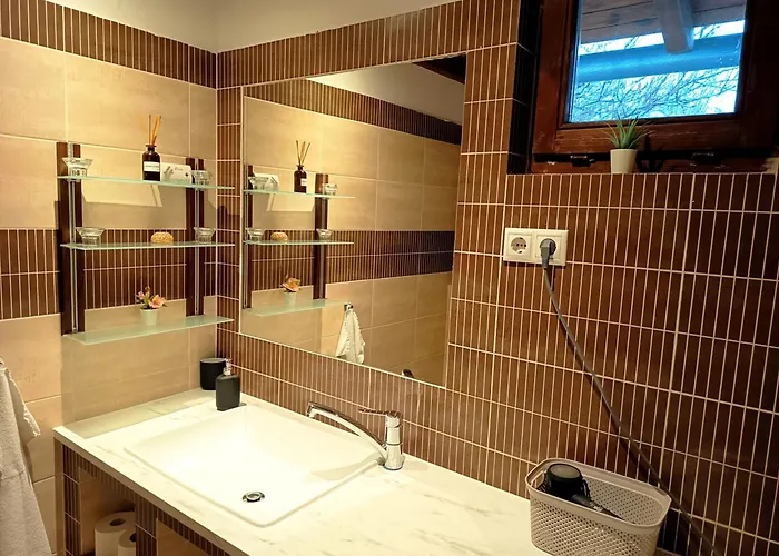 Erika's House. * Erd